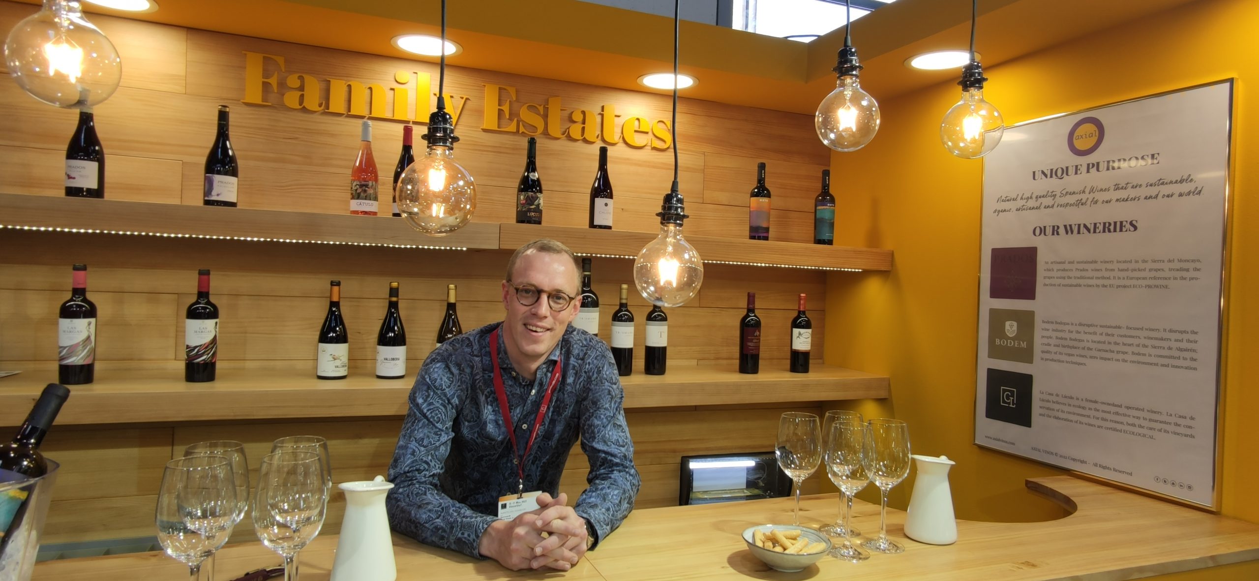 prowein_2022_axial_vinos